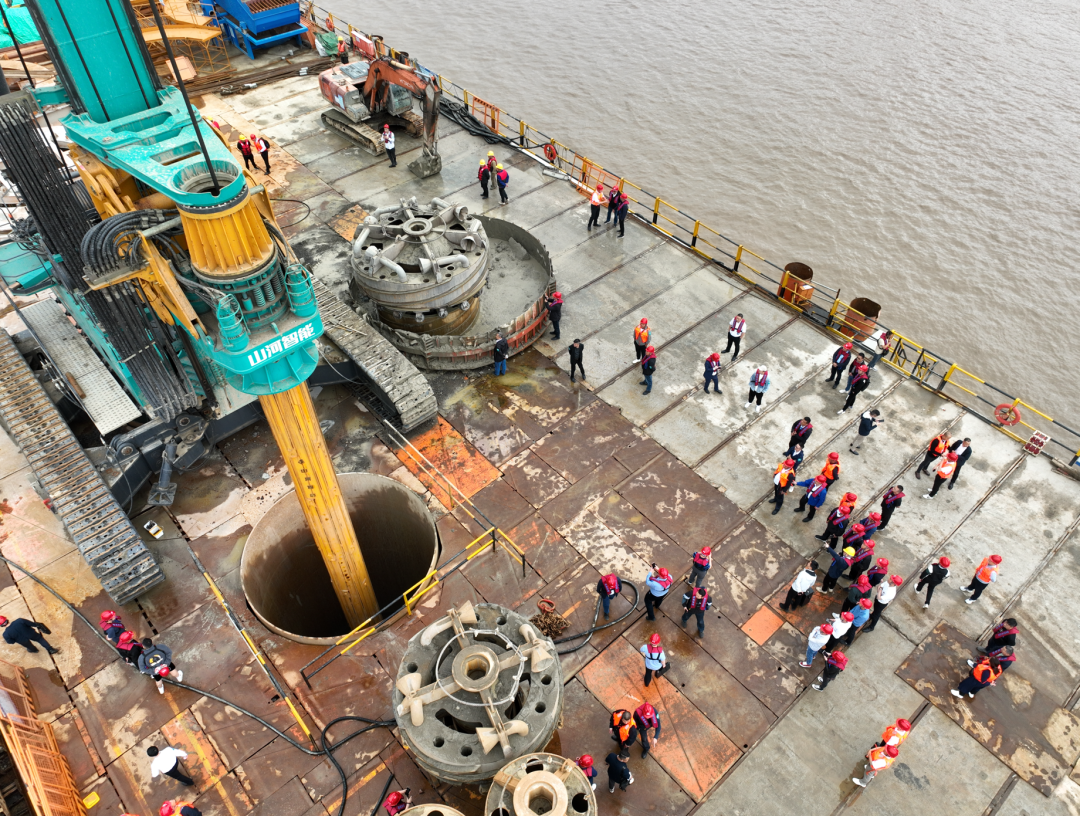 超等装备助建超等工程！云顶国际yd888智能超等旋挖钻机SWDM1280推介会乐成举行