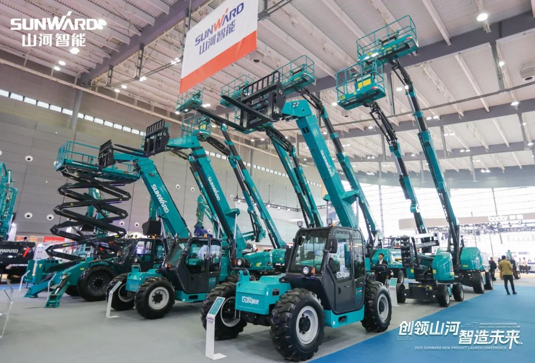 2023 CICEE | 云顶国际yd888智能亮相2023长沙国际工程机械展！智能化、电动化产品站C位