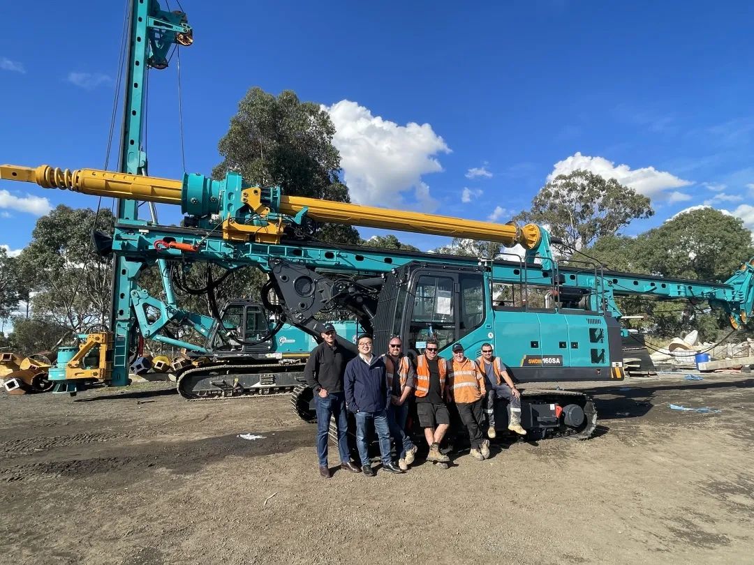 劳动庆幸，，，，，，创立伟大！纪录那些通俗且伟大的劳动瞬间