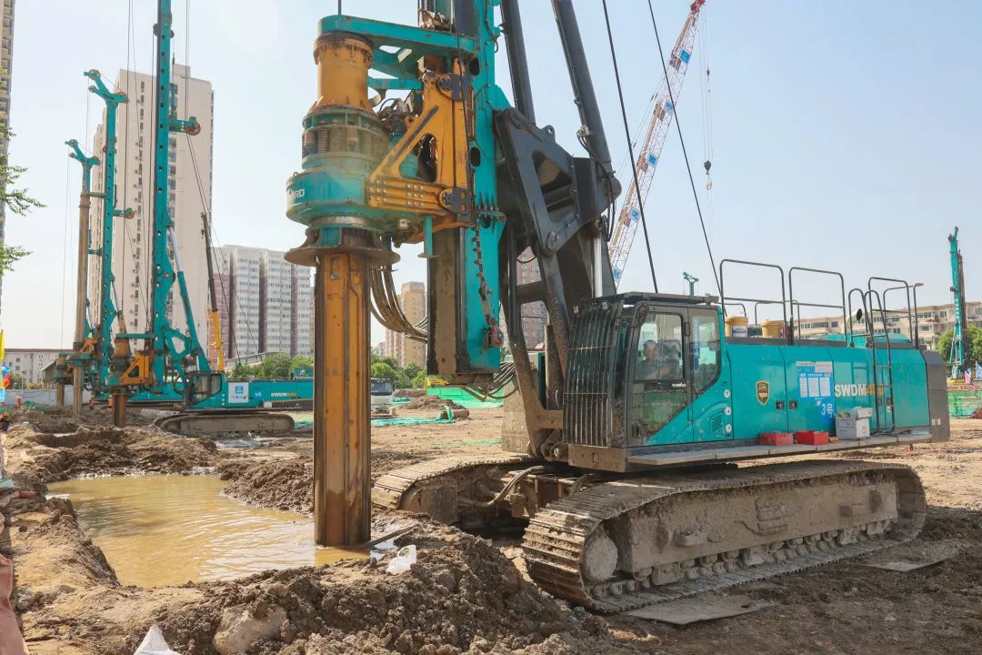 闪灼首都！云顶国际yd888智能旋挖钻机集群助力民生工程