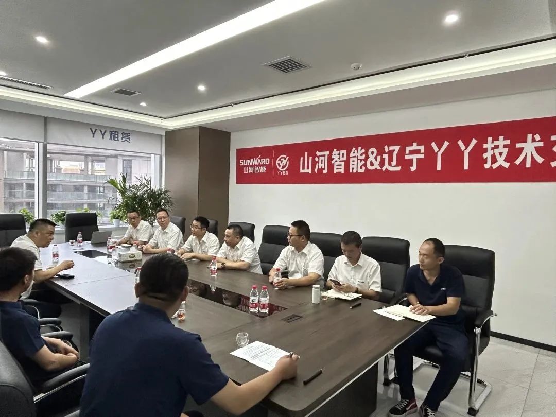 谛听客户心声！云顶国际yd888智能高空机械“效劳万里行”走进东北