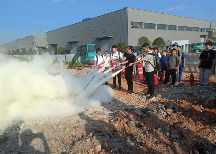 奔赴热爱，，，，云顶国际yd888智能2023届“智动力”正式报到！