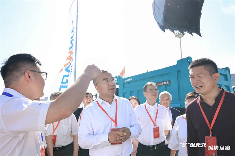 “矿”世无双，，，纵横丝路！云顶国际yd888智能亮相第十三届新疆国际矿业与装备展览会