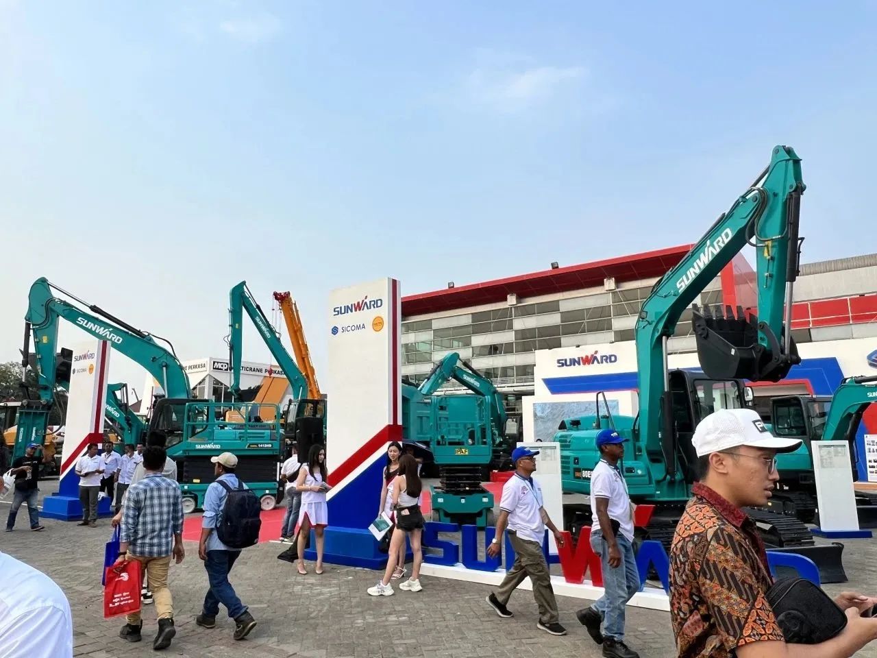 深耕细作，，，，，，逆势增添！云顶国际yd888智能艳服亮相印尼雅加达矿业展