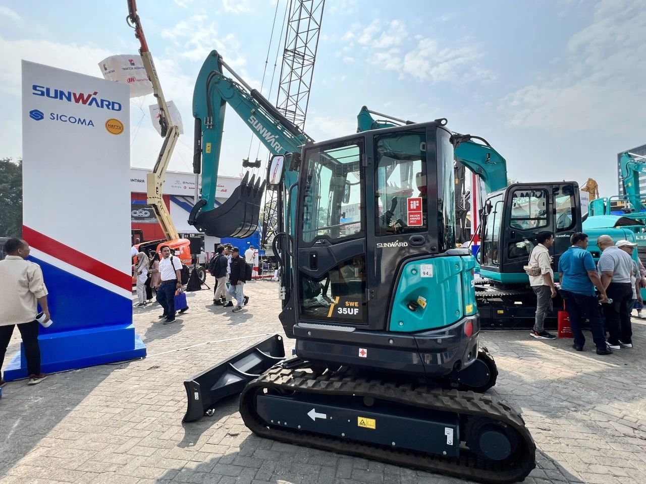 深耕细作，，，，，，逆势增添！云顶国际yd888智能艳服亮相印尼雅加达矿业展