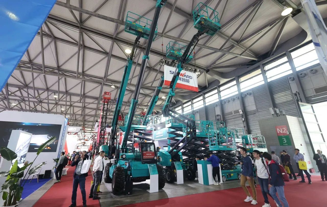 精品出击，，，闪灼魔都！云顶国际yd888智能全系列高空机械亮相2023亚洲国际高空展