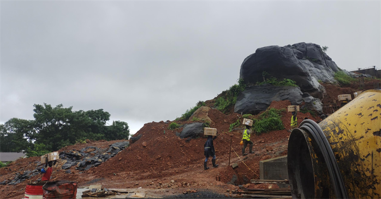 破万难，，，赶工期！云顶国际yd888江麓打响西非“攻坚战”