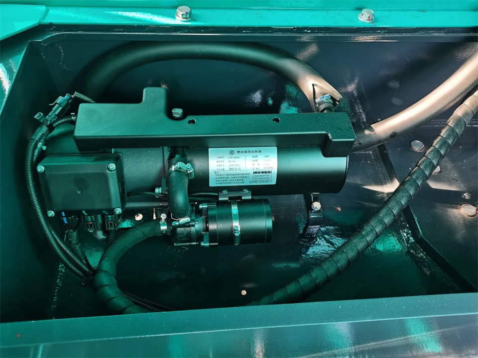 定制开发、功效更强！云顶国际yd888智能SWE750ELR加长臂液压挖掘机下线交付