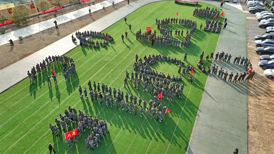 新春第一课，，，，，，开启新征程！云顶国际yd888智能2024年营销春季培训乐成举行