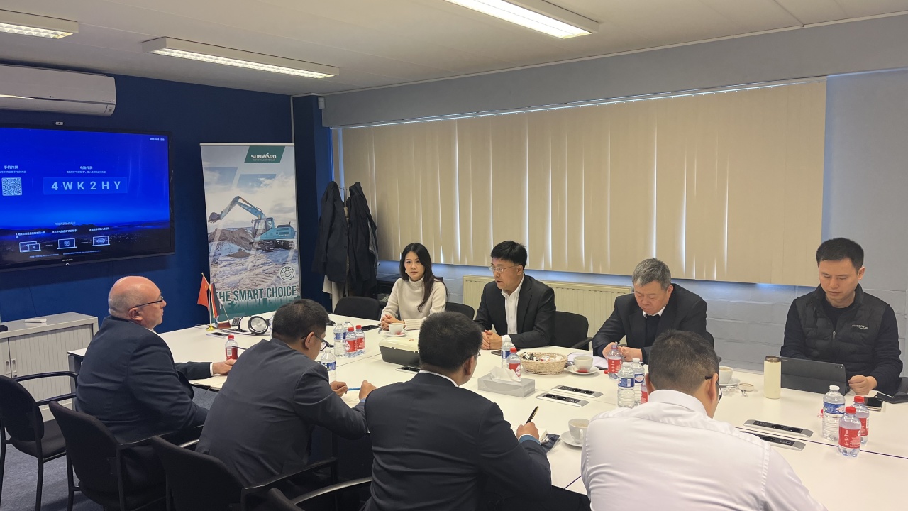 广州工控党委书记、董事长景广军率队赴云顶国际yd888智能欧洲子公司考察