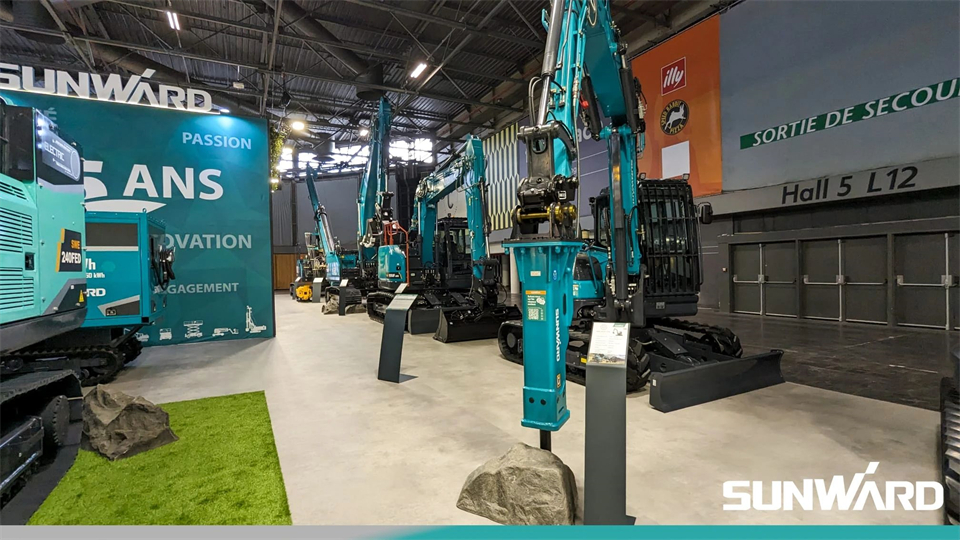 云顶国际yd888智能携立异效果亮相2024年法国巴黎工程机械展