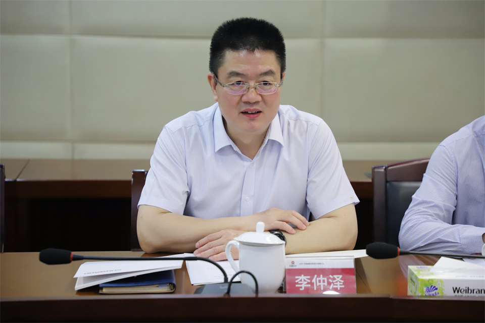 “双向奔赴 相助共赢”云顶国际yd888智能与中钨高新签署战略相助协议