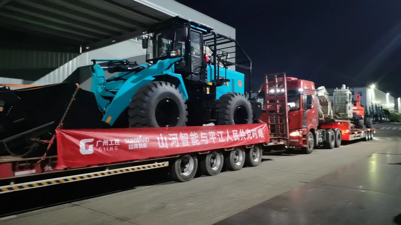 驰援湖南平江抗洪抢险，，，，，共克时艰显继续