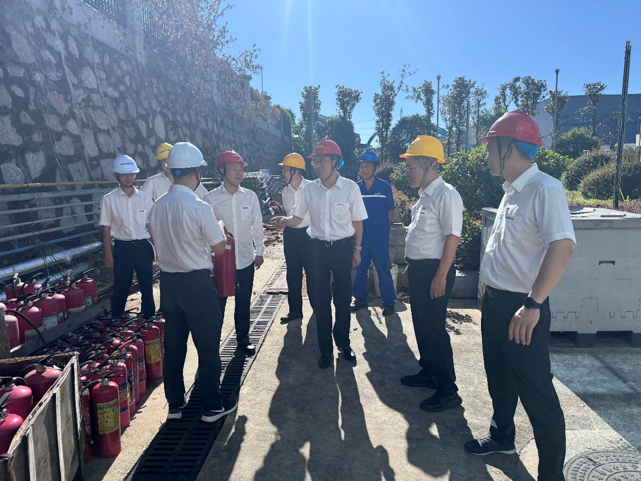 战高温，，，，，，保清静--云顶国际yd888智能开展高温防暑专项清静检查