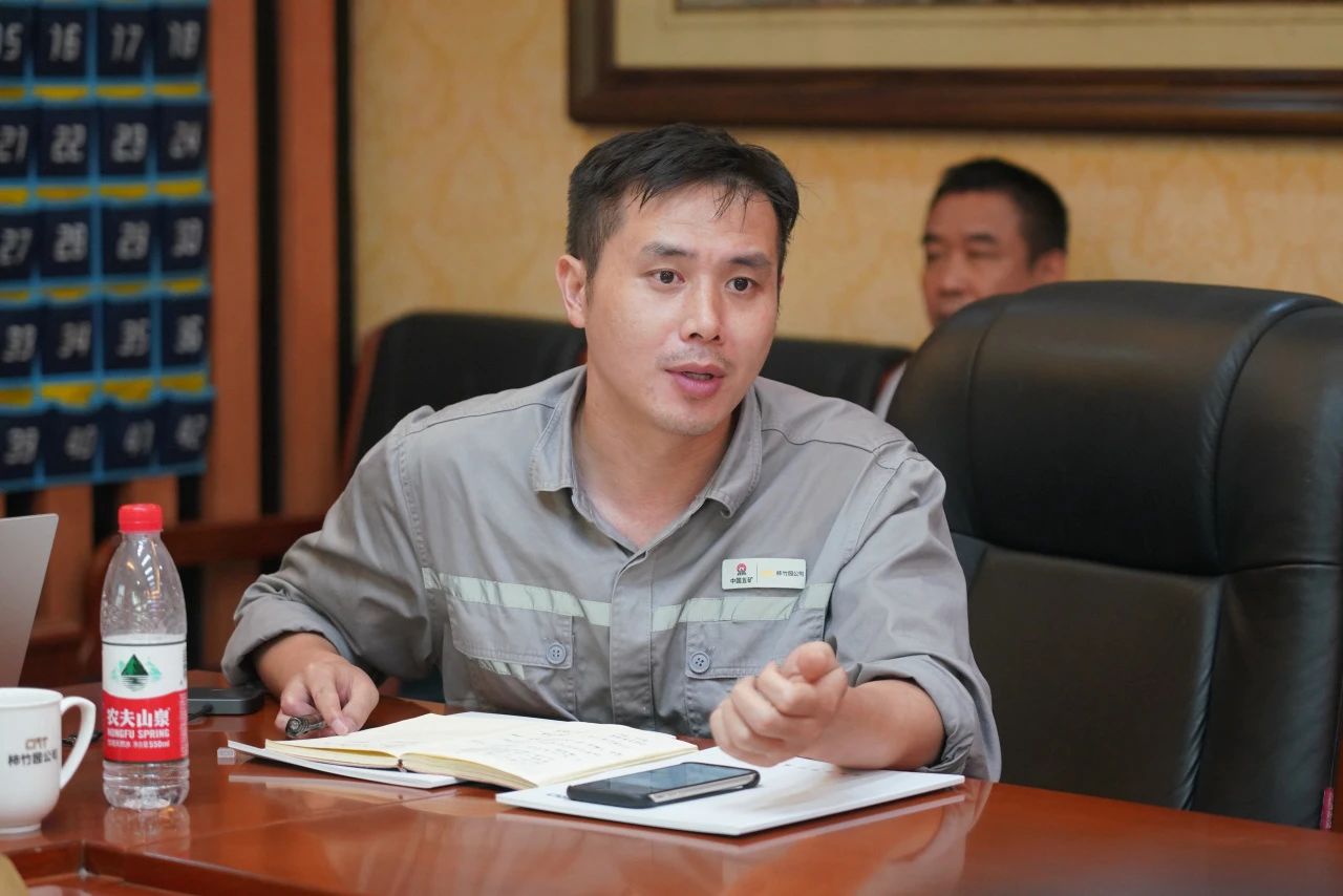 相助共赢，，，，，，，智胜未来！云顶国际yd888智能造访湖南柿竹园有色金属有限责任公司