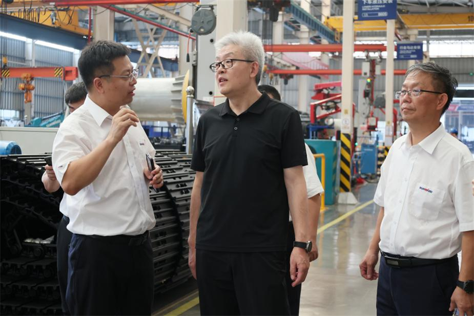 中国五矿工会主席、职工董事张晔到云顶国际yd888智能调研交流