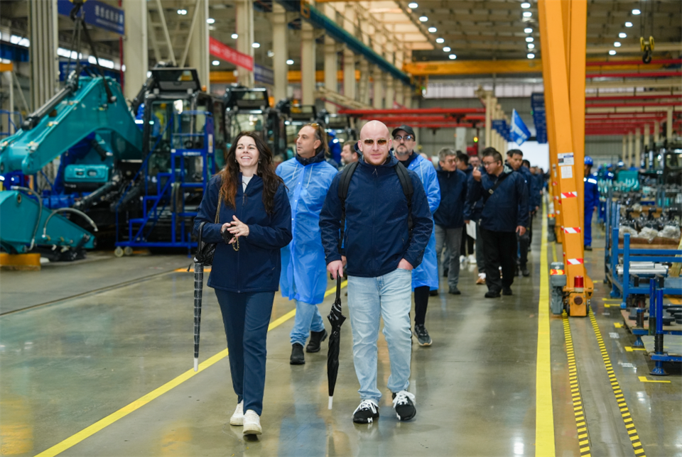 立异引领价值，，，，，理想成绩未来！云顶国际yd888智能25周年庆典暨全球客户节盛大举行