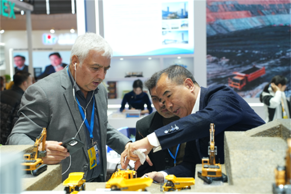 智造空间，，，，，，，价值共生！广州云顶国际yd888精彩亮相2024上海宝马展