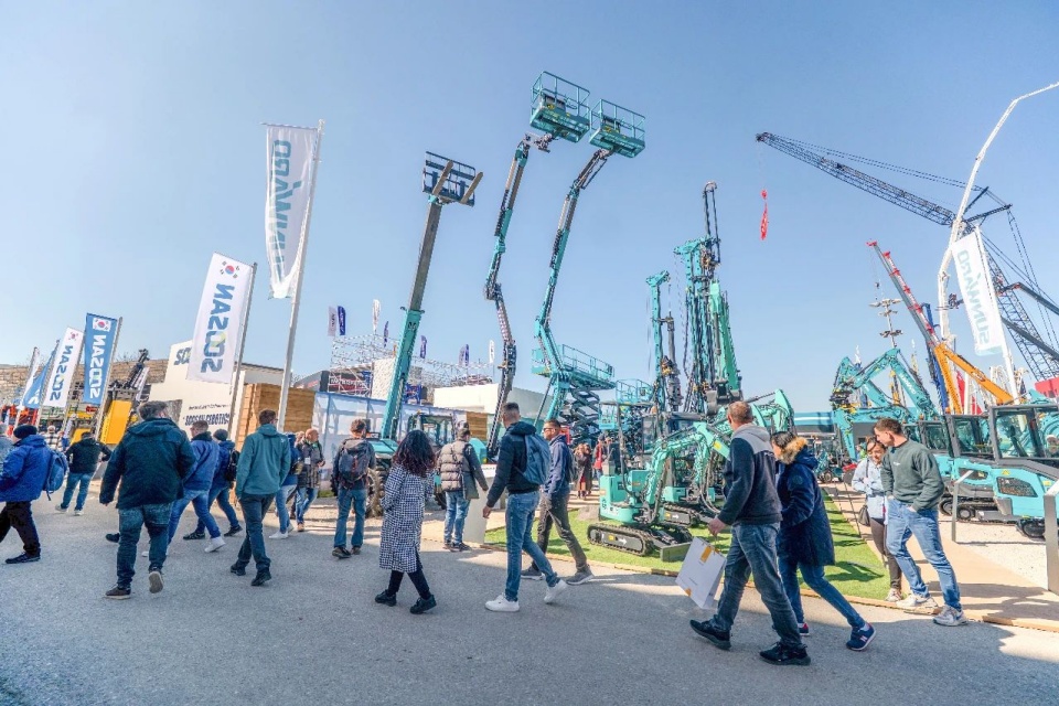 Bauma 2025 | 聚焦2025德国宝马展，，，探索云顶国际yd888智能的立异装备与可一连解决计划