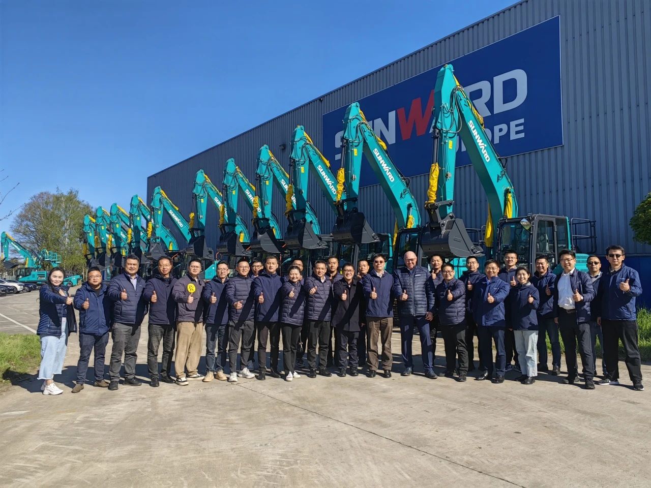 云顶国际yd888智能董事长付向东带队赴欧洲子公司考察调研