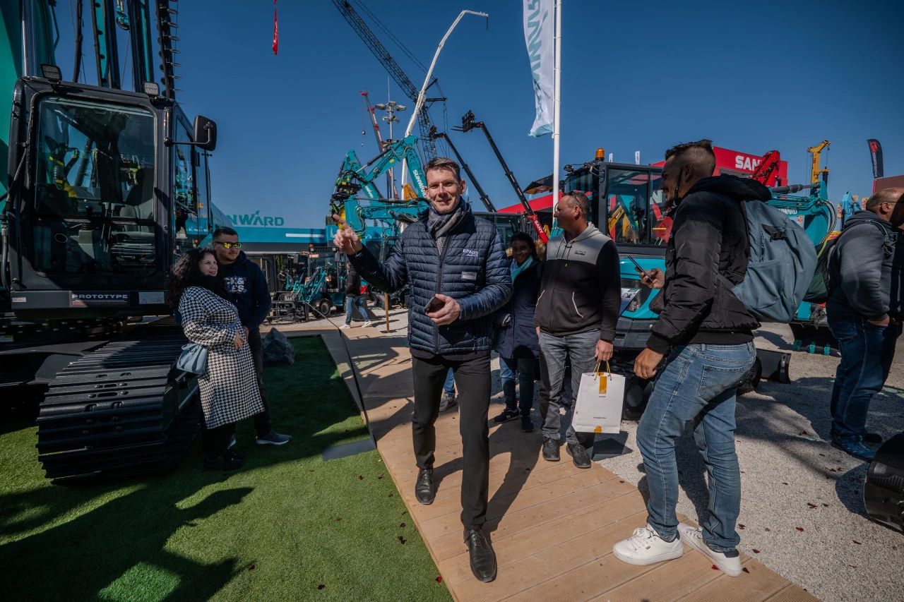 云顶国际yd888智能董事长付向东：以绿色智造与全球战略解锁中国工程机械的进阶密码