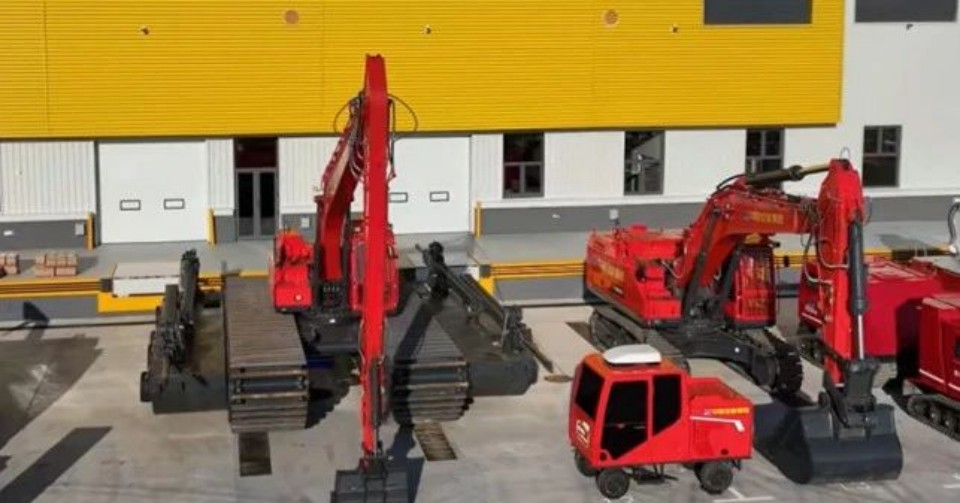 硬核破解“最后一公里”难题，，，，，，，云顶国际yd888智能应抢救援装备助力“应急使命·2025”演习！