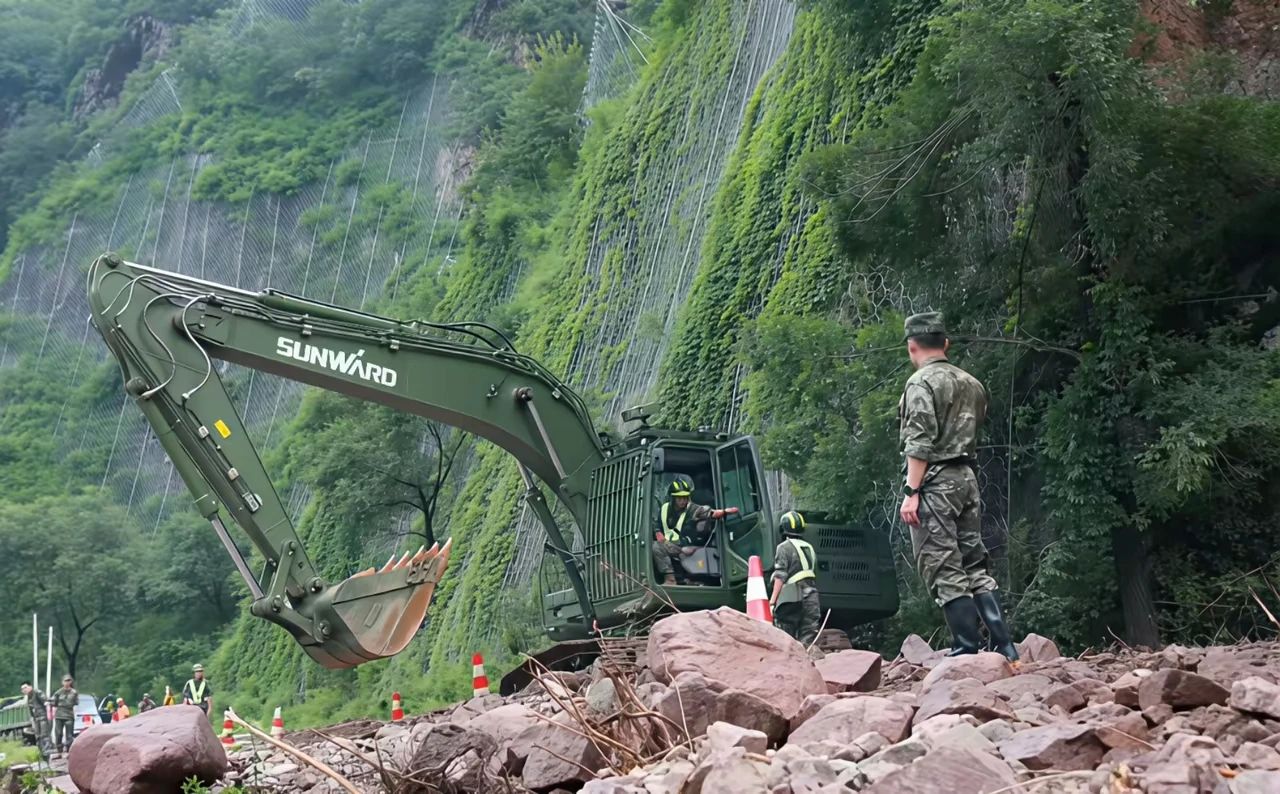 关注！云顶国际yd888智能应抢救援装备助力武警冲锋北京暴雨抢险救灾一线！